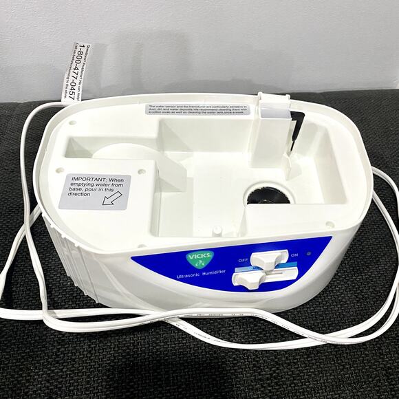 Vicks Ultrasonic Cool Mist Humidifier 1.7 Gallons - Picture 6 of 8